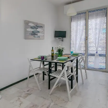 Il Delfino Bike&sea Апартаменты *